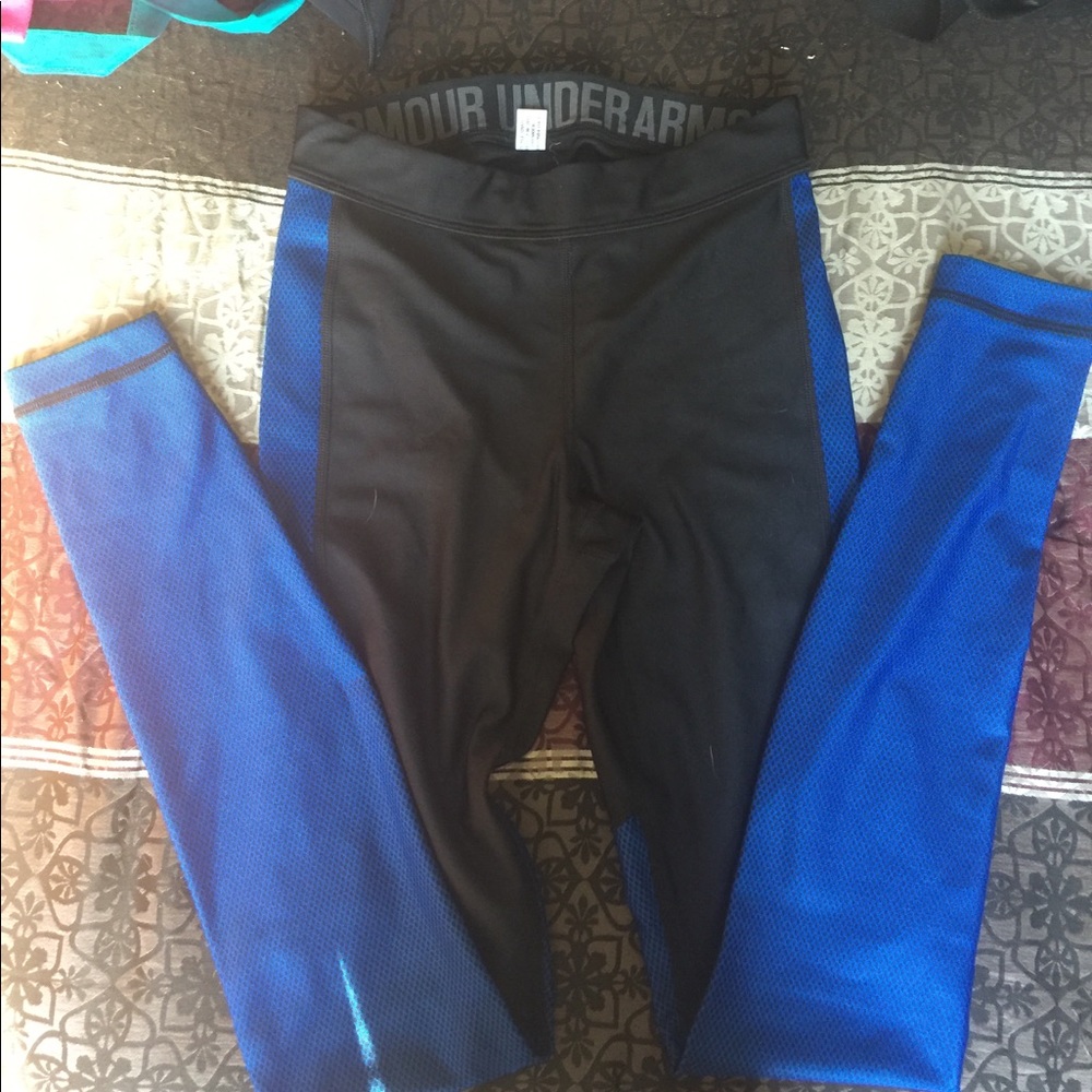 Under Armour leggings in excellent shape